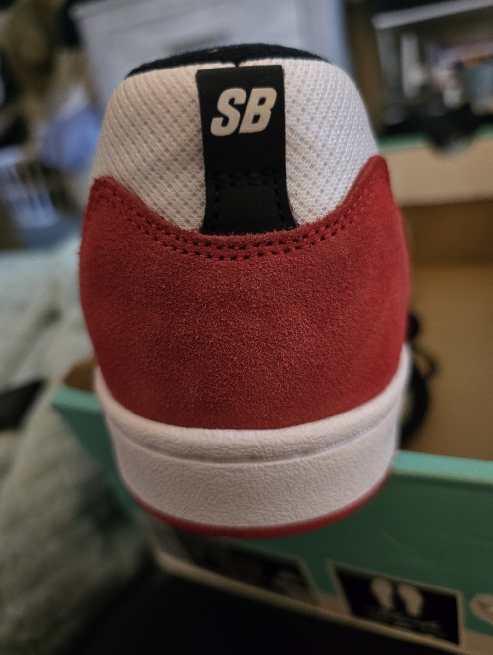 NIKE SB ALLEYOOP WHITE/BLACK/UNIVERSITY RED SKATE SHOES - Picture 7 of 11